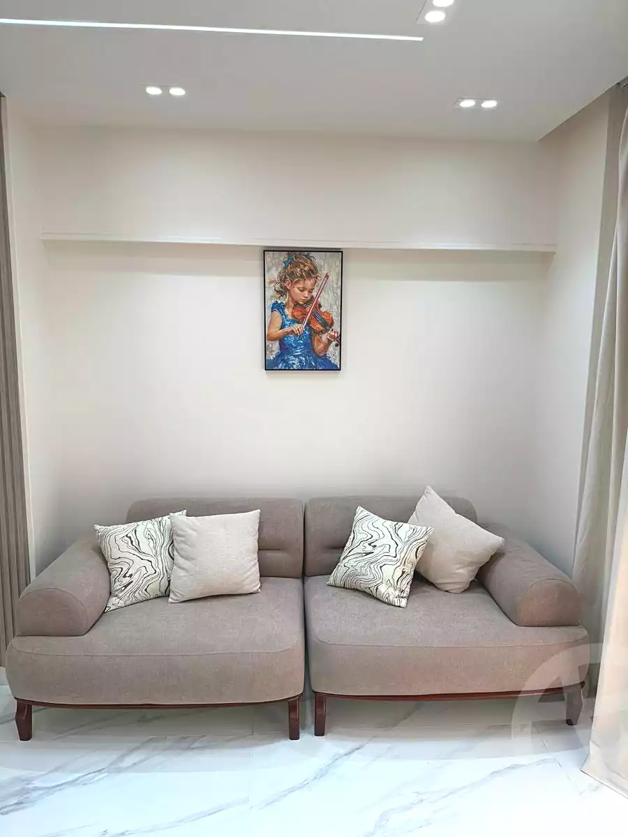 https://aqarmap.com.eg/ar/listing/7168234-for-sale-cairo-new-cairo-compounds-galleria-moon-valley-compound-arabia