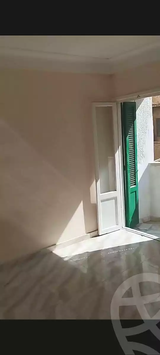 https://aqarmap.com.eg/ar/listing/7168239-for-sale-alexandria-lsywf-shamaa