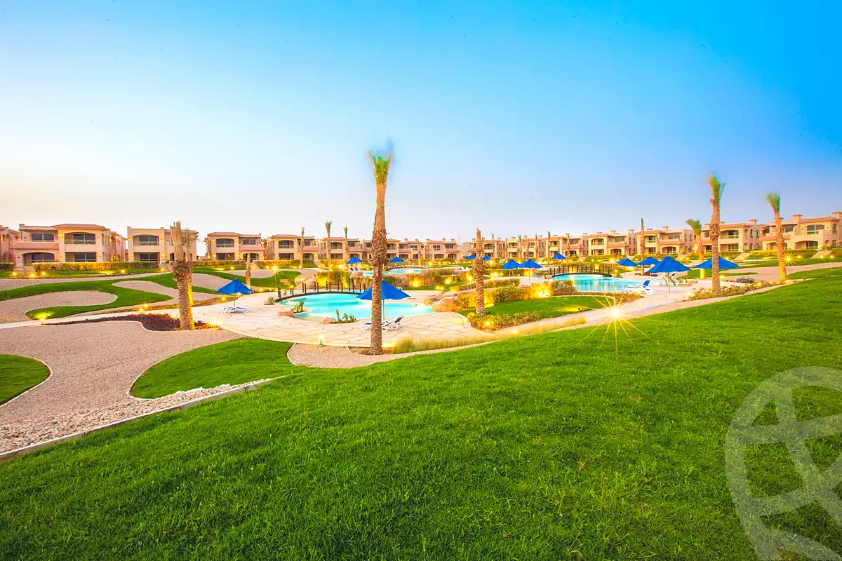 https://aqarmap.com.eg/ar/listing/7168277-for-sale-ain-elsokhna-resorts-la-vista-topaz
