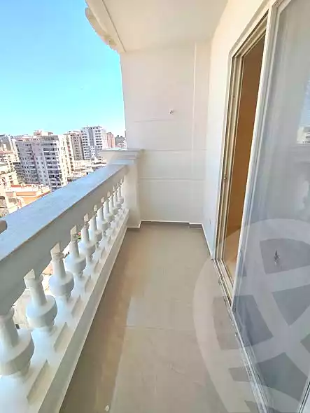 https://aqarmap.com.eg/ar/listing/7168608-for-sale-alexandria-tharwat
