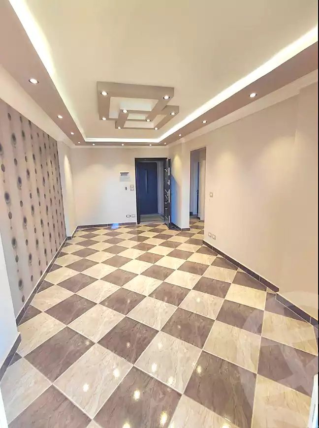 https://aqarmap.com.eg/ar/listing/7168609-for-sale-alexandria-sydy-bshr-sydy-bshr-bhry-khalil-hamada-st