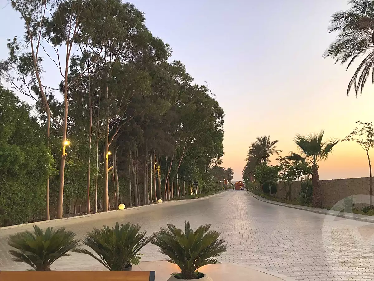 https://aqarmap.com.eg/ar/listing/7168666-for-sale-cairo-el-sheikh-zayed-city-lshykh-zyd-ljdyd-ofok-1