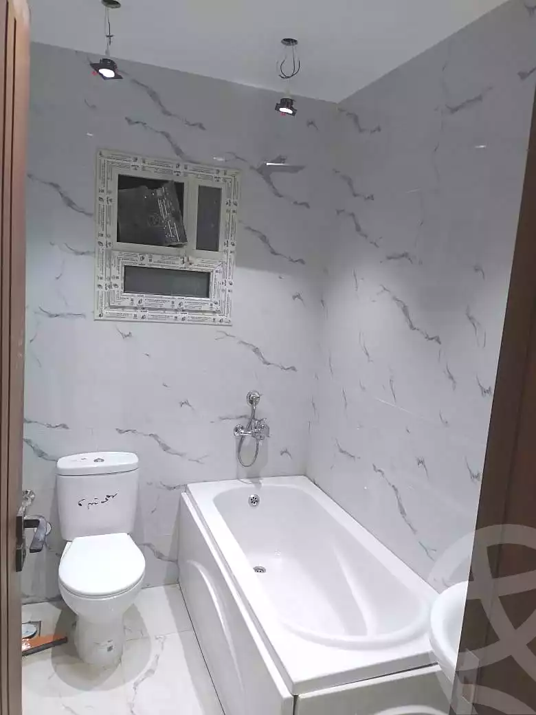 https://aqarmap.com.eg/en/listing/7168720-for-rent-cairo-new-cairo-compounds-el-mostashareen-compound