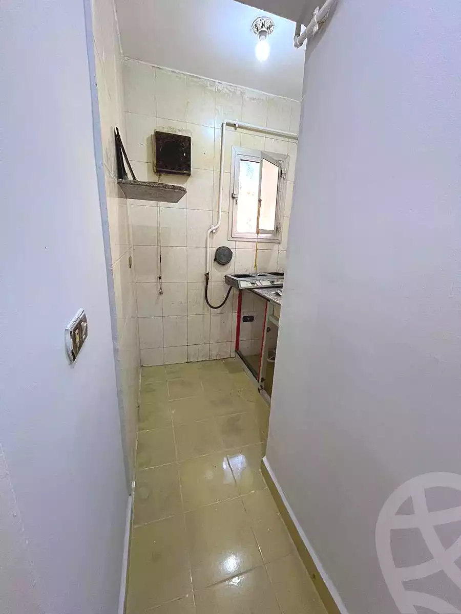 https://aqarmap.com.eg/ar/listing/7168861-for-sale-alexandria-rs-ltyn
