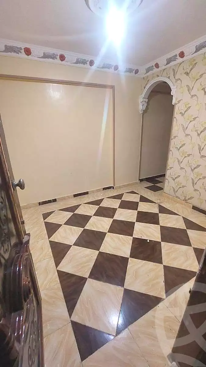 https://aqarmap.com.eg/ar/listing/7168863-for-sale-alexandria-bahray-el-anfoshy-al-gomrok-al-kadem-st