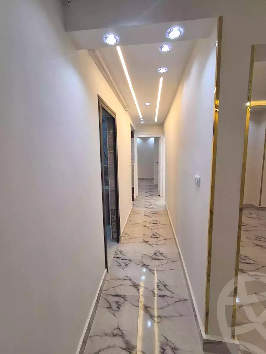 https://aqarmap.com.eg/ar/listing/7168868-for-rent-alexandria-bahray-el-anfoshy-sidi-kazman-st