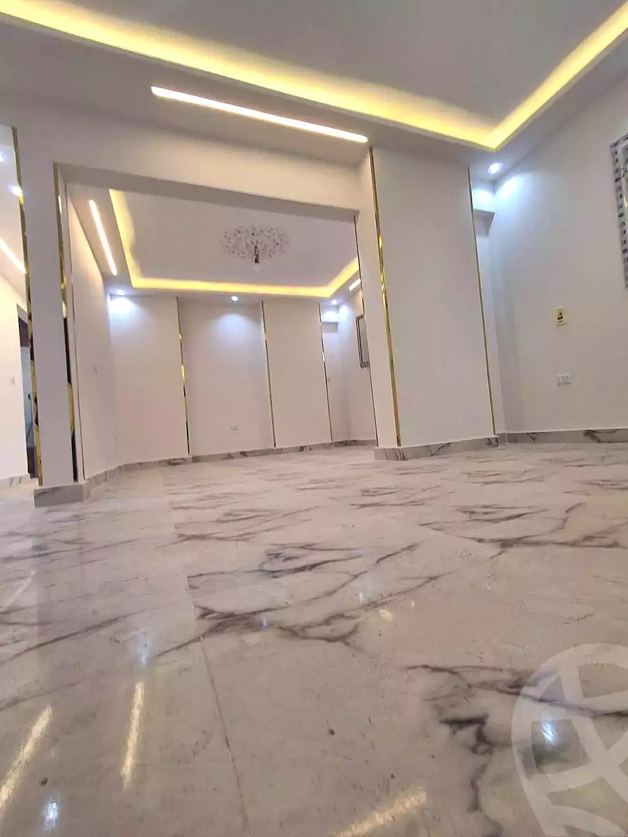 https://aqarmap.com.eg/ar/listing/7168868-for-rent-alexandria-bahray-el-anfoshy-sidi-kazman-st