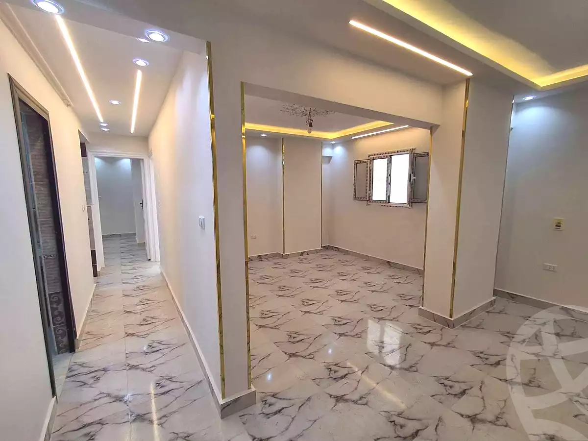 https://aqarmap.com.eg/ar/listing/7168868-for-rent-alexandria-bahray-el-anfoshy-sidi-kazman-st