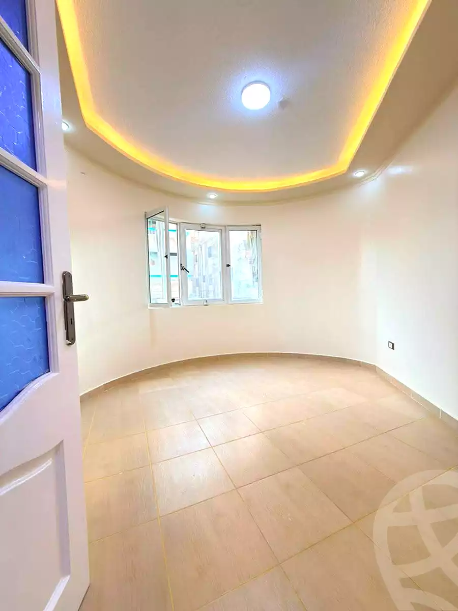 https://aqarmap.com.eg/ar/listing/7168954-for-sale-alexandria-al-agamy-shataa-el-nakheel