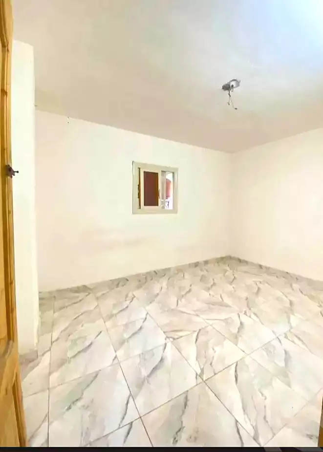 https://aqarmap.com.eg/ar/listing/7169179-for-sale-alexandria-al-agamy-lbytsh-bianchiii