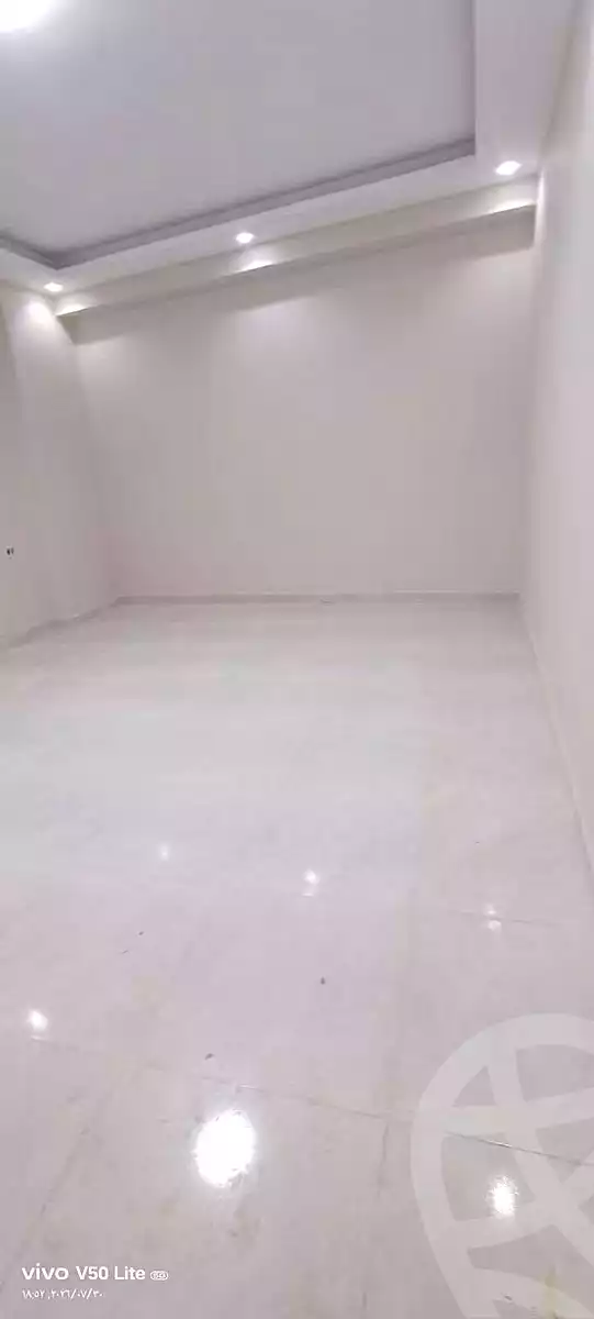 https://aqarmap.com.eg/ar/listing/7169208-for-sale-qalyubia-shubra-el-khaima-el-shareaa-el-gadid-st