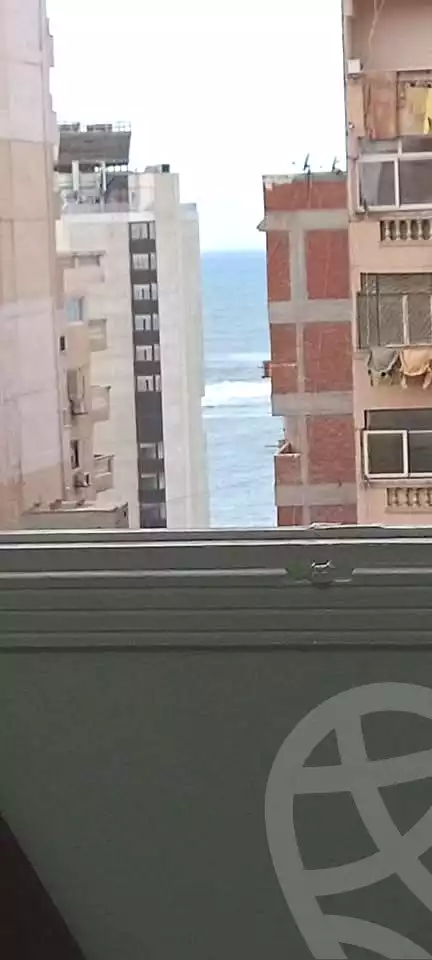 https://aqarmap.com.eg/en/listing/7169277-for-sale-alexandria-el-mandara-alex-el-mandara-bahri