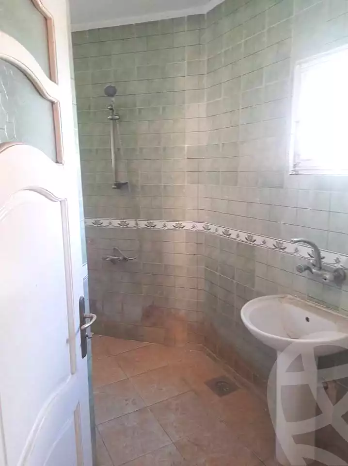 https://aqarmap.com.eg/en/listing/7169426-for-sale-alexandria-el-mandara-el-malaha-st