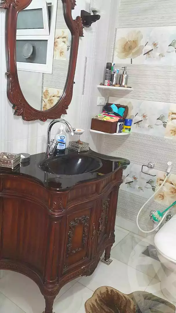 https://aqarmap.com.eg/ar/listing/7169454-for-sale-cairo-el-sheikh-zayed-city-compounds-continental-gardens