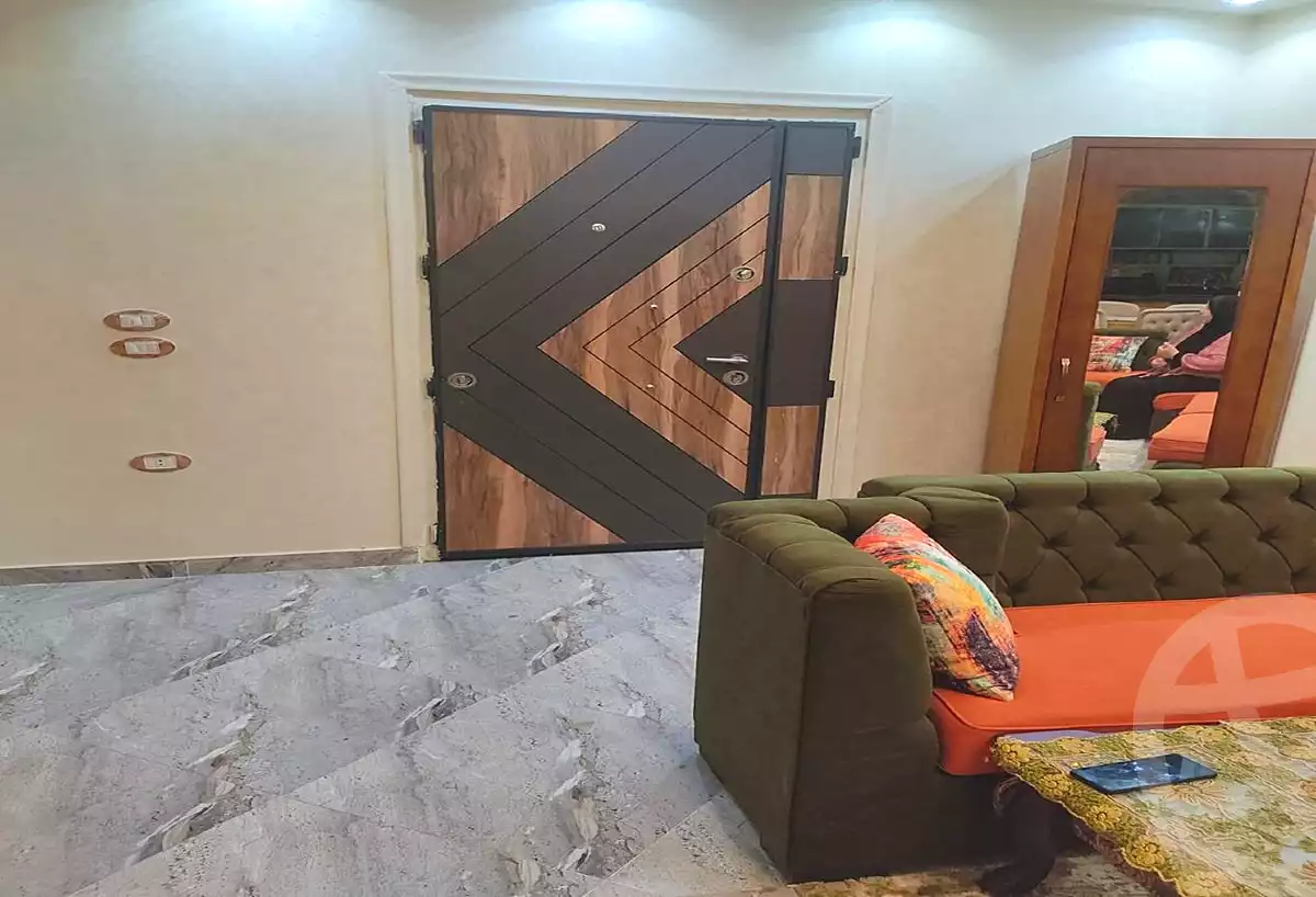 https://aqarmap.com.eg/ar/listing/7169754-for-sale-cairo-el-sheikh-zayed-city-el-hay-elsades-ashaer
