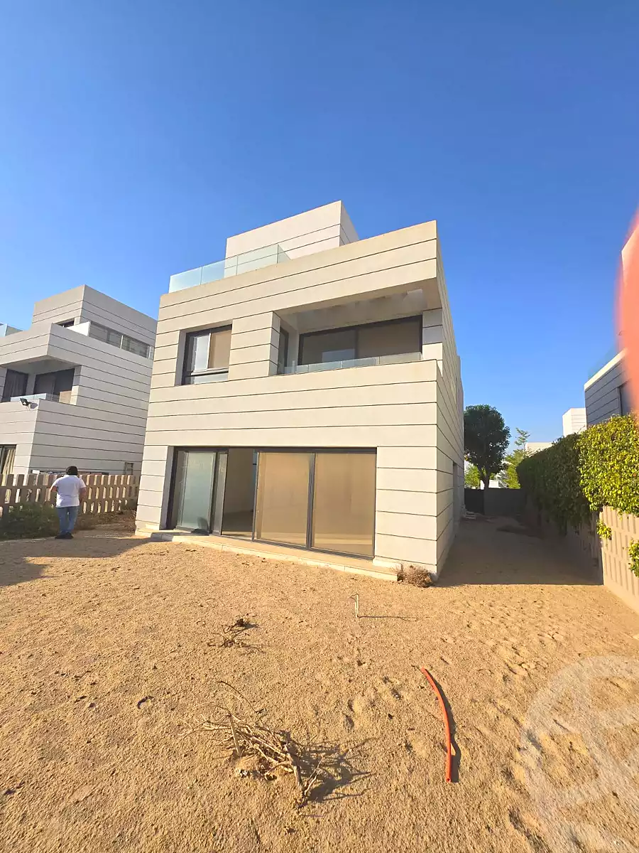 4 BR Villa in Al Burouj, photo 8 of 23