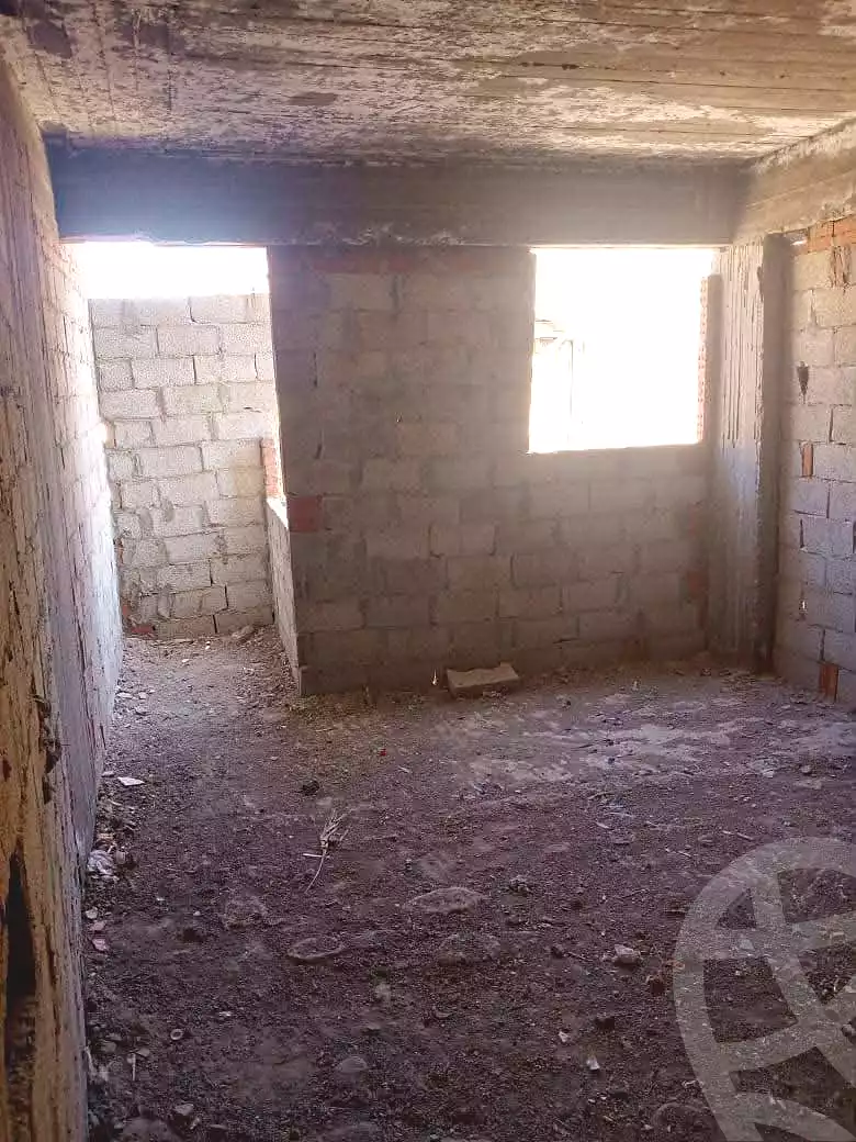 https://aqarmap.com.eg/ar/listing/7169870-for-sale-alexandria-al-agamy-bw-ywsf-hosni-mubarak-st