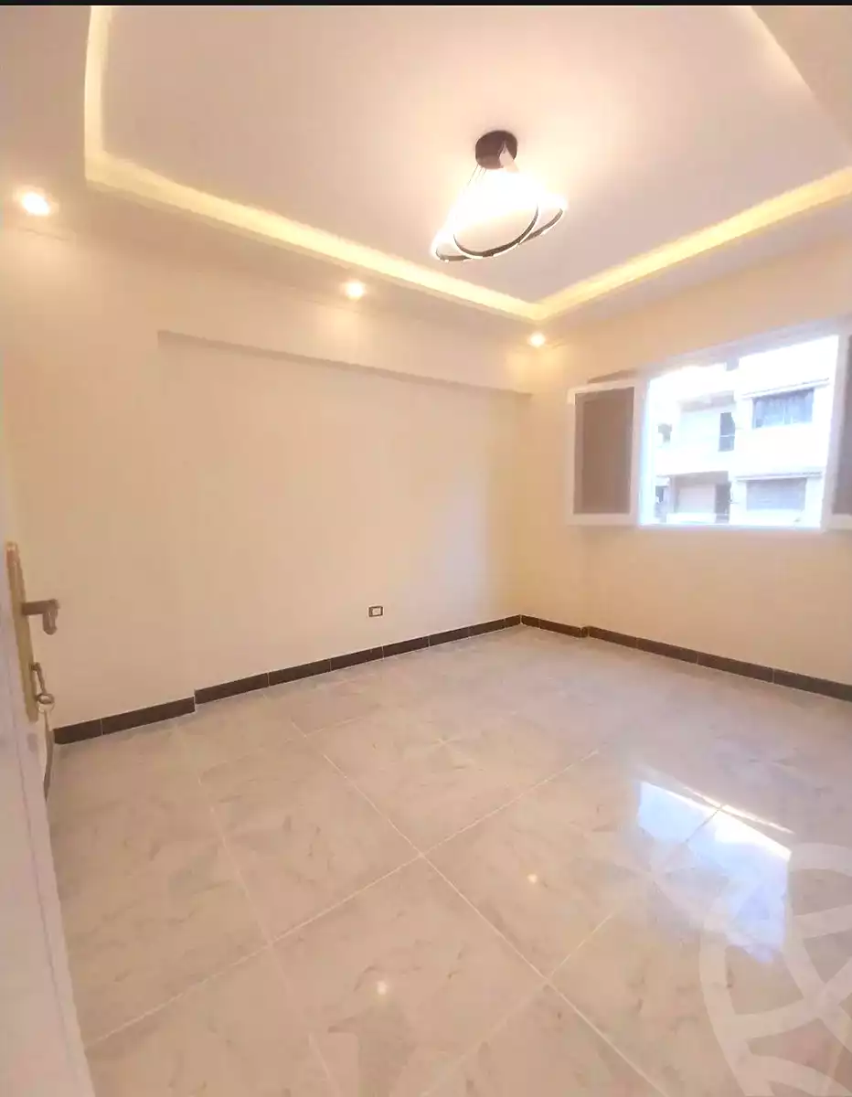 https://aqarmap.com.eg/en/listing/7170065-for-sale-alexandria-al-agamy-shataa-el-nakheel