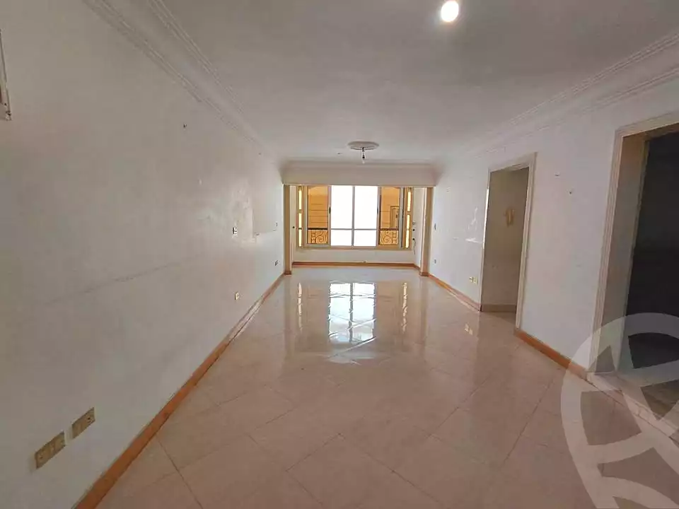 https://aqarmap.com.eg/en/listing/7170368-for-rent-alexandria-moharram-bey
