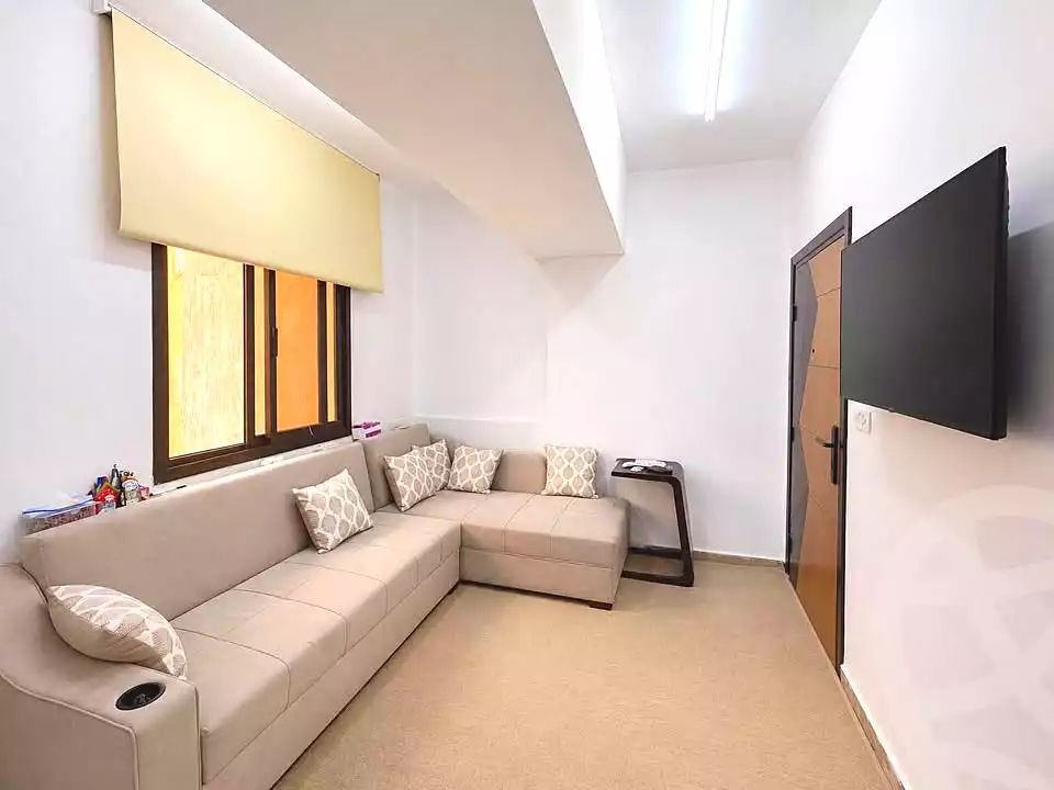 https://aqarmap.com.eg/en/listing/7170373-for-sale-alexandria-ganaklis