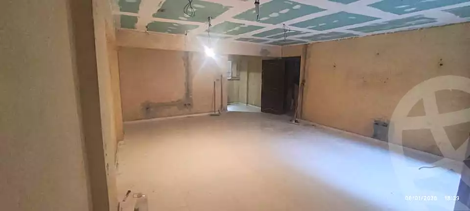 https://aqarmap.com.eg/ar/listing/7170389-for-sale-alexandria-miami-khld-bn-lwlyd