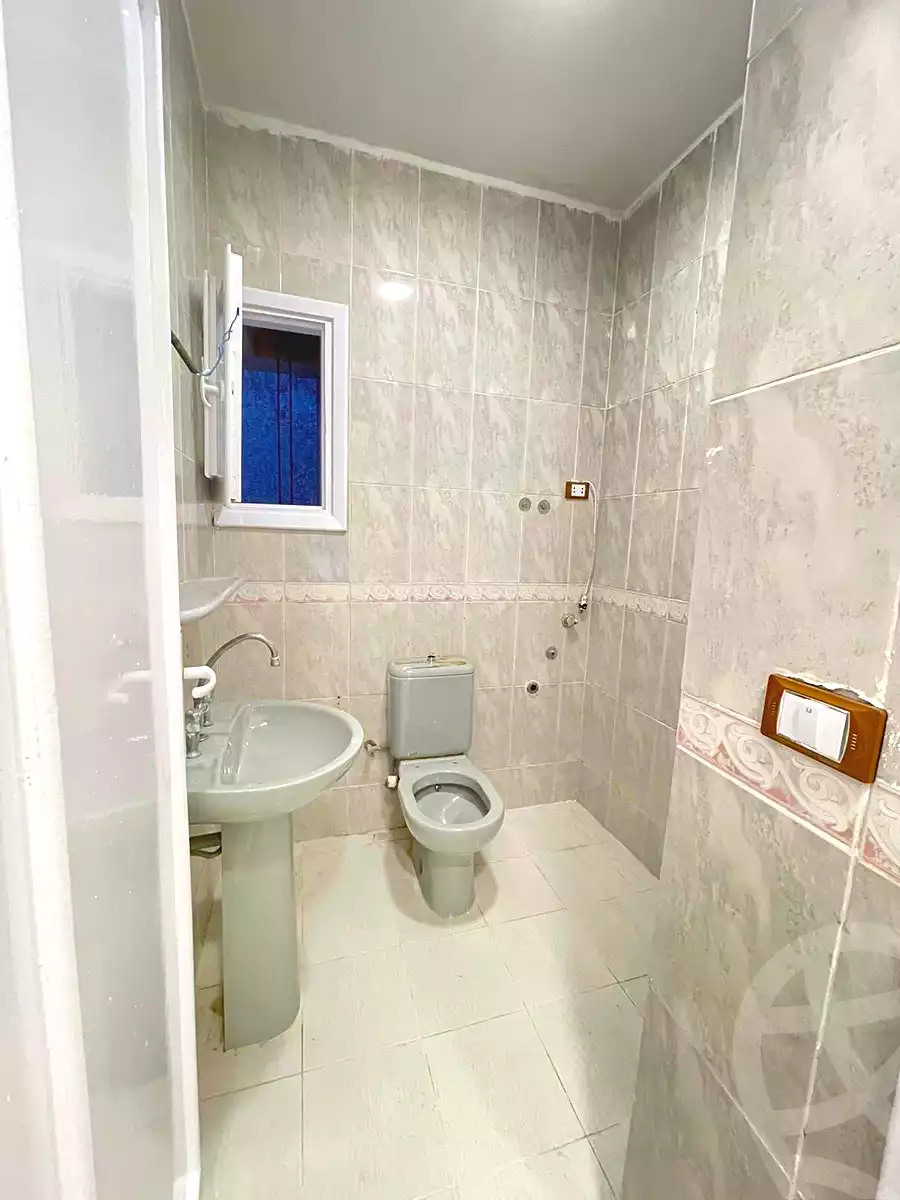 https://aqarmap.com.eg/en/listing/7170837-for-sale-alexandria-al-agamy-shataa-el-nakheel