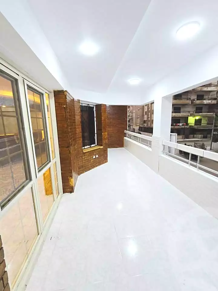 https://aqarmap.com.eg/ar/listing/7171032-for-sale-alexandria-al-agamy-shataa-el-nakheel