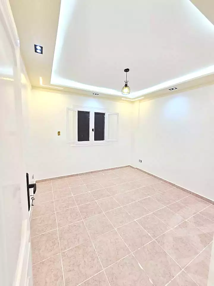 https://aqarmap.com.eg/ar/listing/7171032-for-sale-alexandria-al-agamy-shataa-el-nakheel