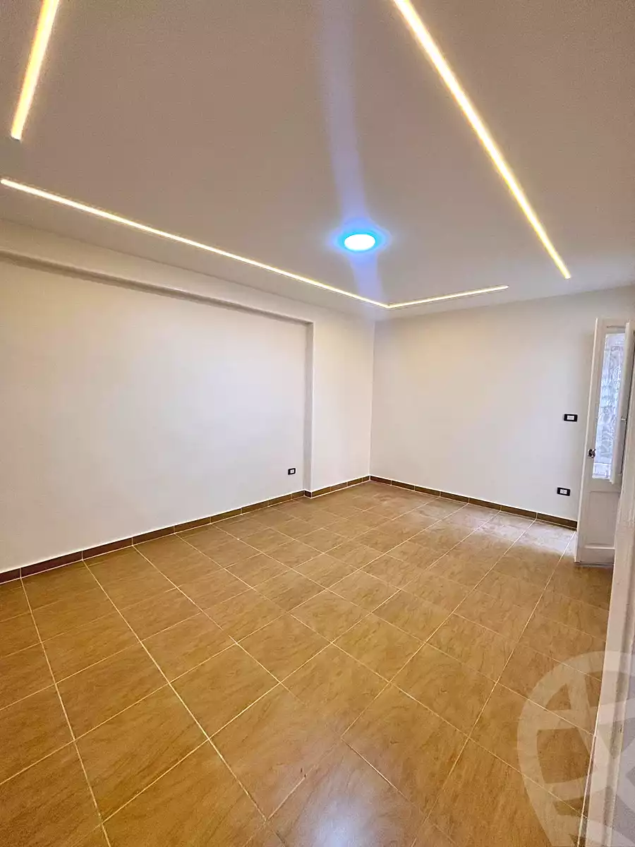 https://aqarmap.com.eg/en/listing/7171062-for-sale-alexandria-el-asafra-shr-45