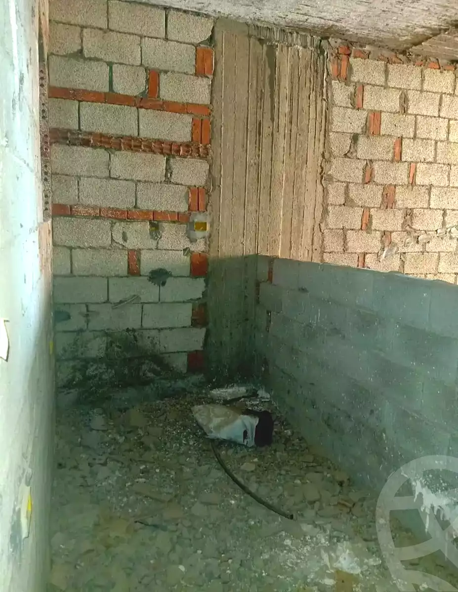 https://aqarmap.com.eg/en/listing/7171089-for-sale-alexandria-al-agamy-lbytsh-shahr-al-assal-st
