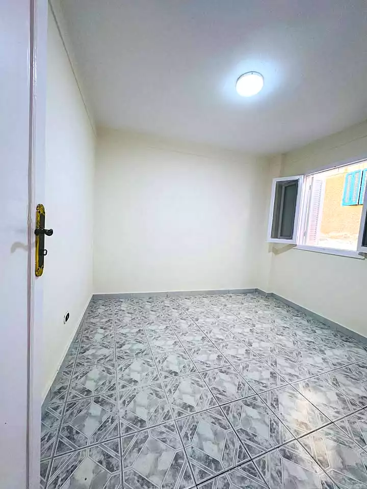 https://aqarmap.com.eg/en/listing/7171116-for-sale-alexandria-al-agamy-shataa-el-nakheel