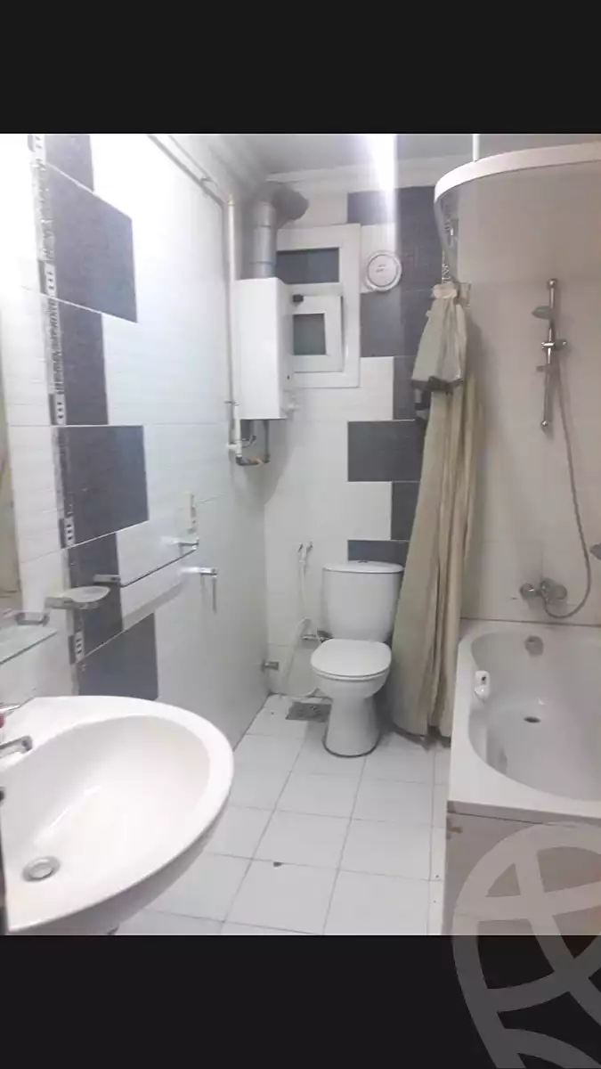https://aqarmap.com.eg/en/listing/7171244-for-sale-cairo-nasr-city-el-hay-el-sabea-abo-el-fawars-st