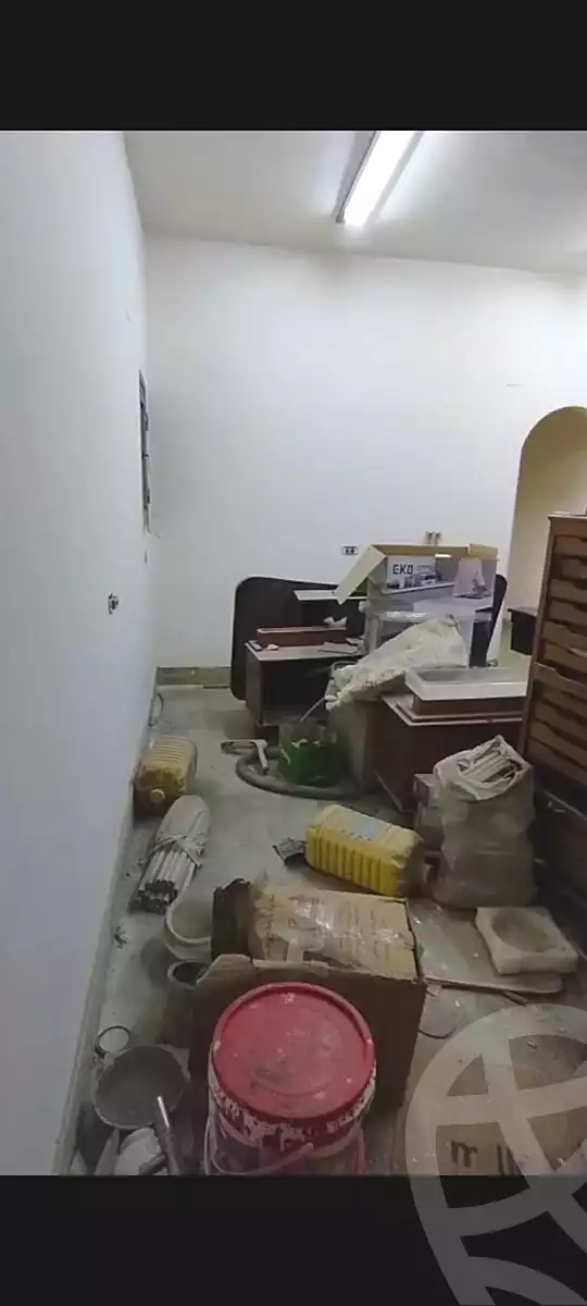 https://aqarmap.com.eg/ar/listing/7171303-for-rent-cairo-downtown-bab-el-loaa-el-shawarby-st