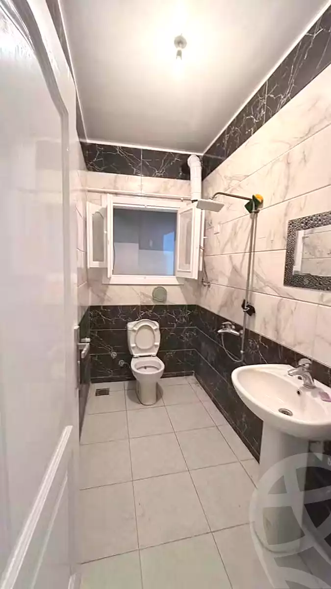 https://aqarmap.com.eg/en/listing/7171306-for-rent-cairo-nozha-2-el-khamseen-st