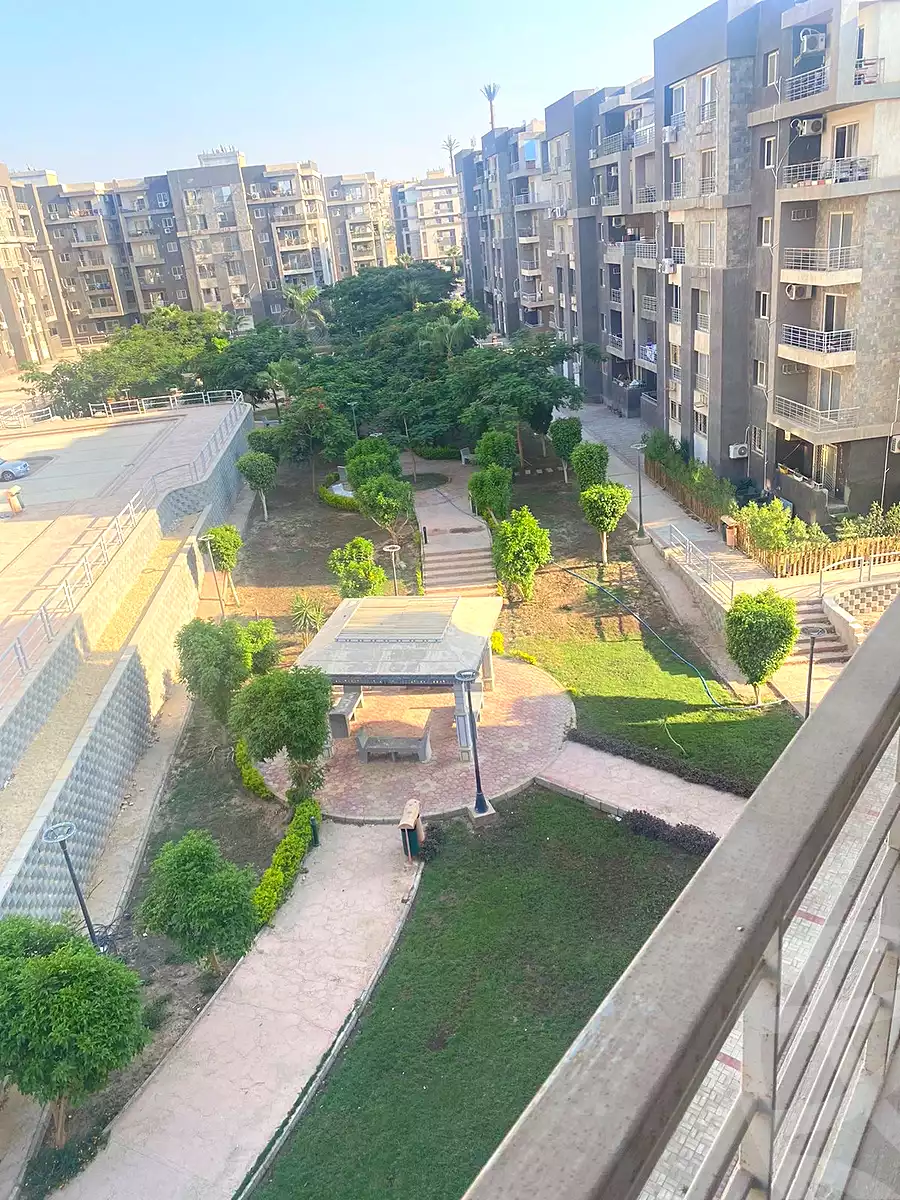 https://aqarmap.com.eg/en/listing/7171407-for-sale-cairo-new-cairo-compounds-dar-misr-el-koronfel