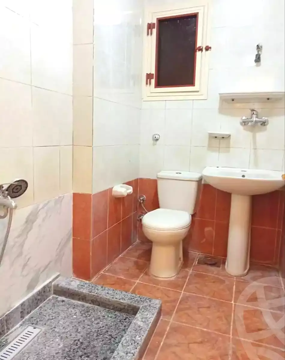 https://aqarmap.com.eg/ar/listing/7171808-for-sale-alexandria-sydy-bshr-sydy-bshr-bhry-khalil-hamada-st