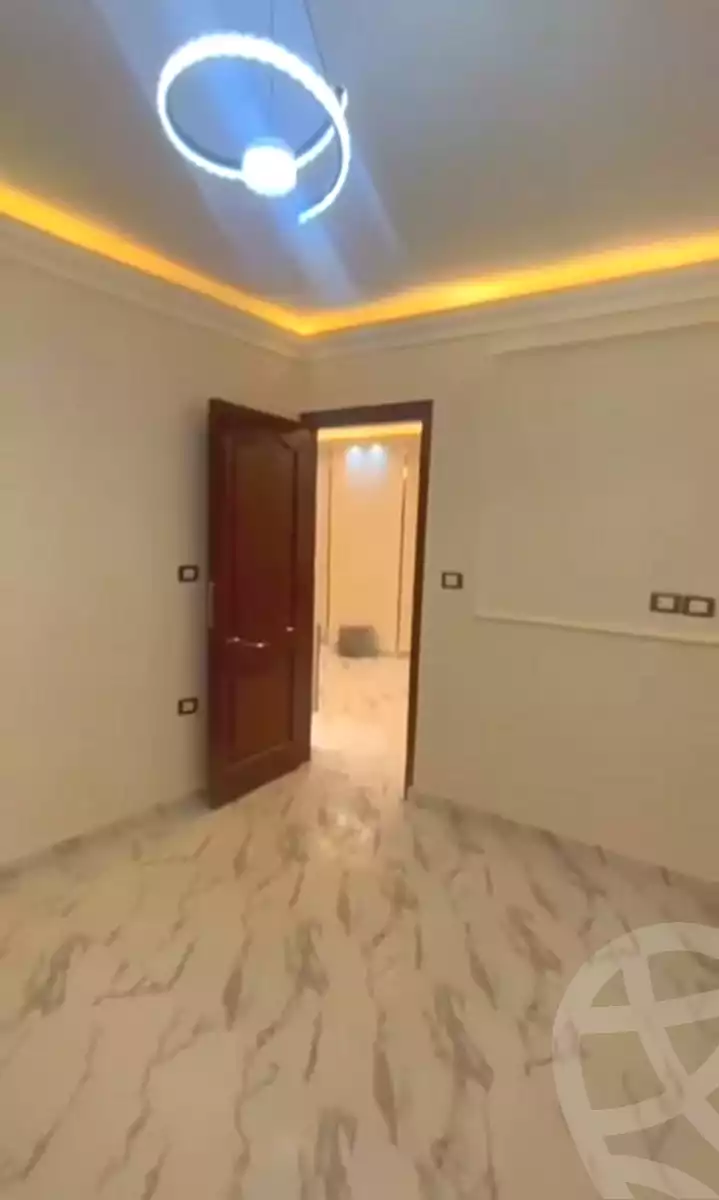 https://aqarmap.com.eg/ar/listing/7171829-for-sale-cairo-ain-shams-el-naam