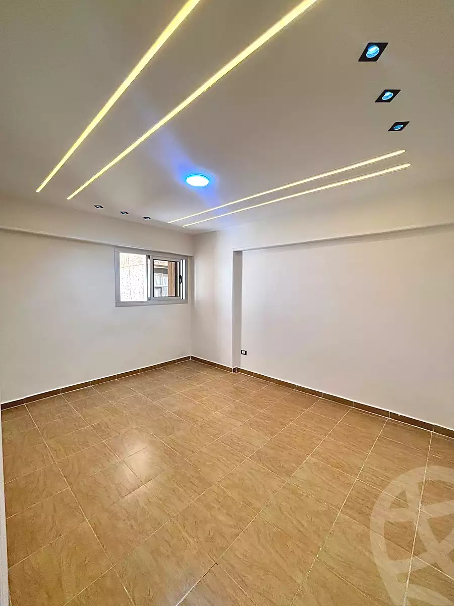https://aqarmap.com.eg/en/listing/7171989-for-sale-alexandria-el-asafra-shr-45