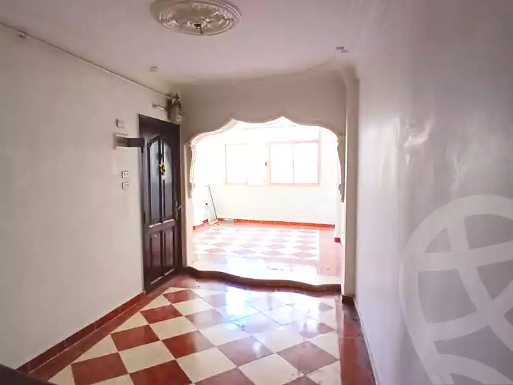 https://aqarmap.com.eg/ar/listing/7172026-for-sale-alexandria-lsywf-el-falki