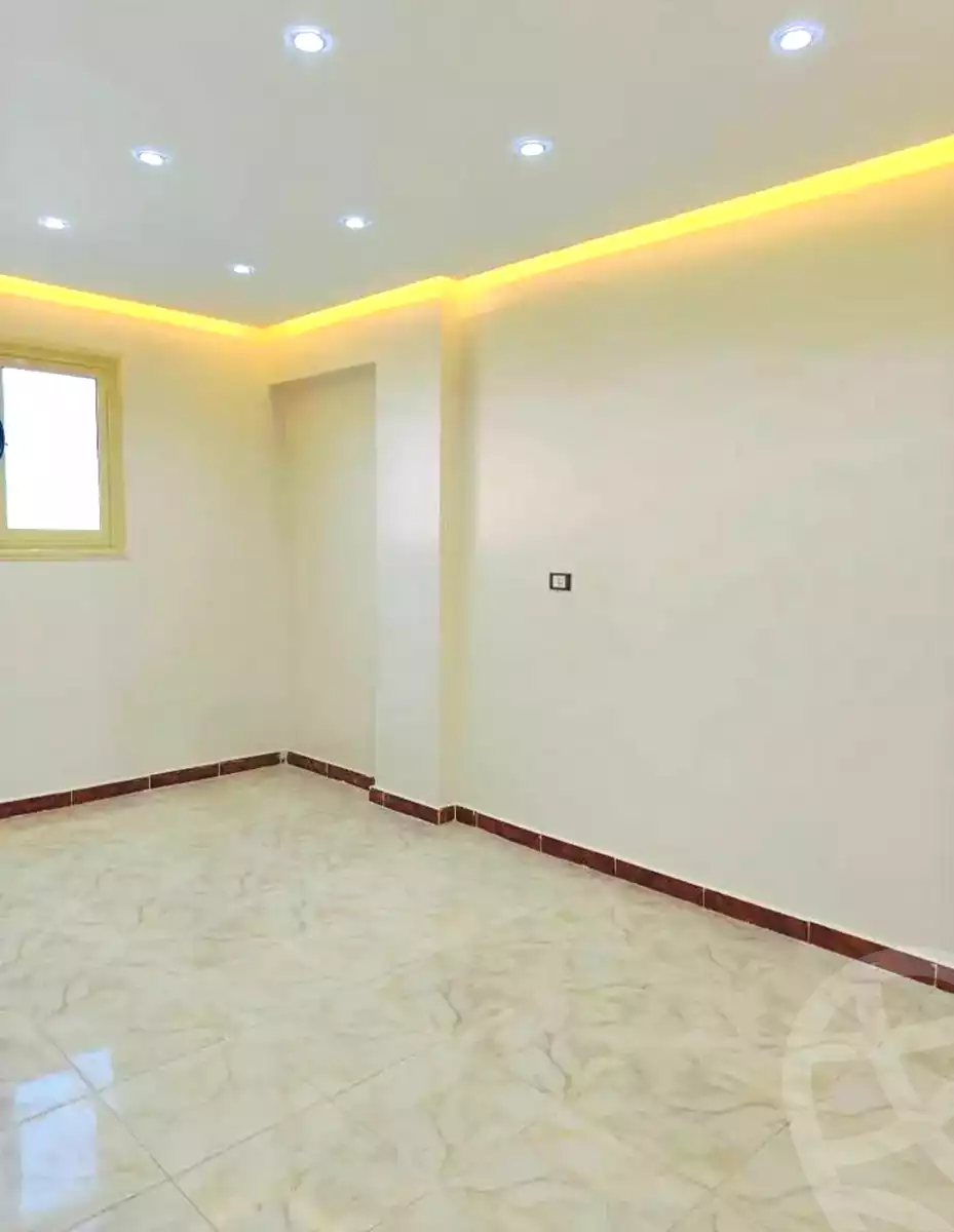 https://aqarmap.com.eg/en/listing/7172076-for-sale-alexandria-al-agamy-el-hanouvel-abo-el-shawareb-st