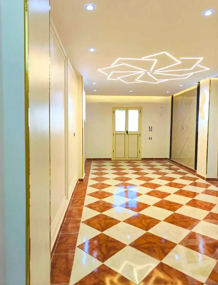 https://aqarmap.com.eg/en/listing/7172076-for-sale-alexandria-al-agamy-el-hanouvel-abo-el-shawareb-st