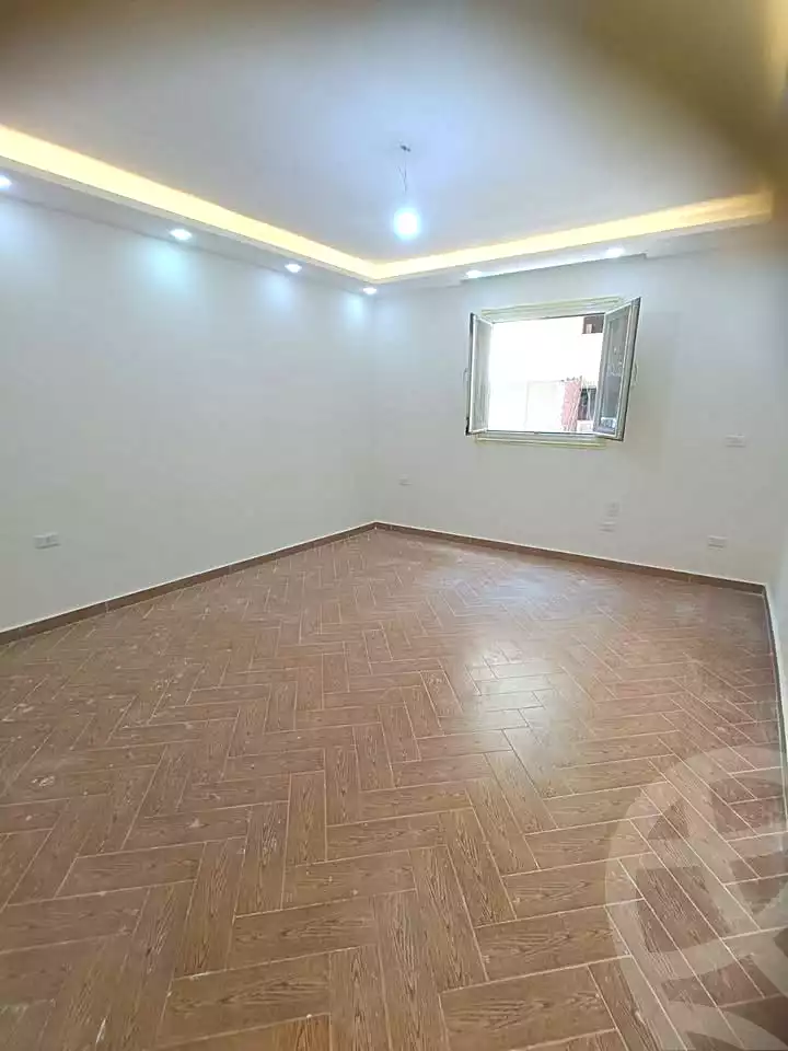 https://aqarmap.com.eg/ar/listing/7172084-for-sale-alexandria-sydy-bshr-sydy-bshr-bhry-street-17