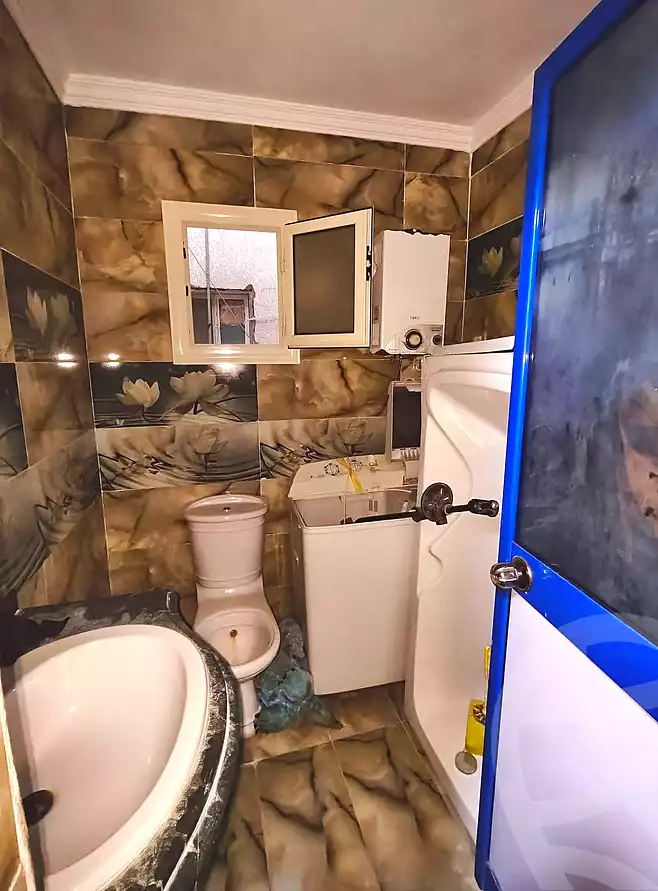 https://aqarmap.com.eg/ar/listing/7172114-for-sale-alexandria-fyktwry-el-shaikh-abd-el-hameed-st