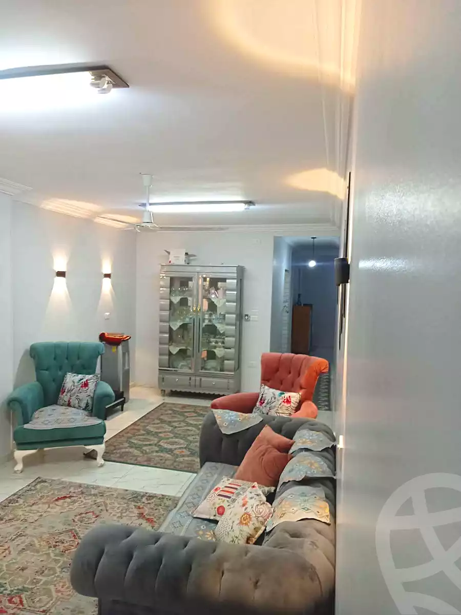 https://aqarmap.com.eg/en/listing/7172113-for-sale-cairo-nozha-2-el-khamseen-st