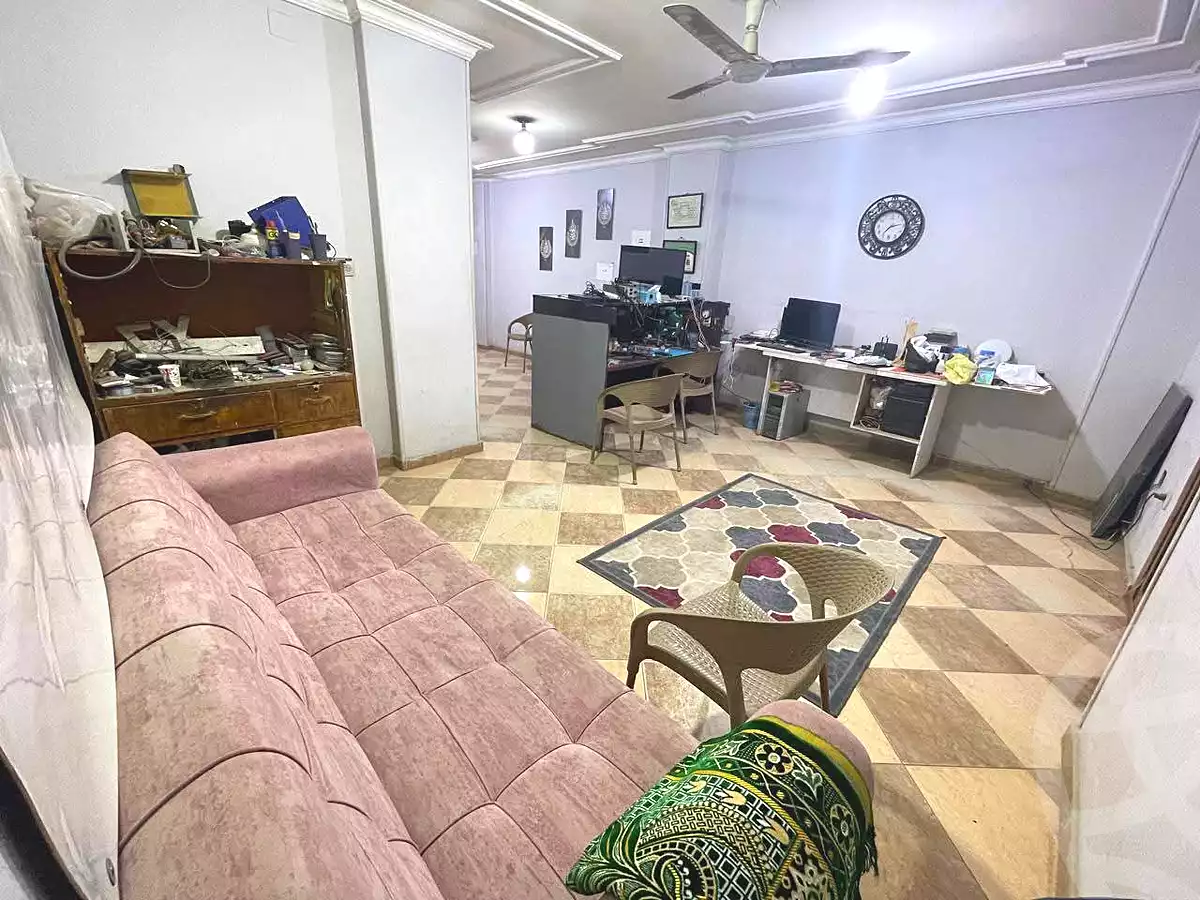 https://aqarmap.com.eg/ar/listing/7172278-for-sale-cairo-helwan-mahmoud-khater-st