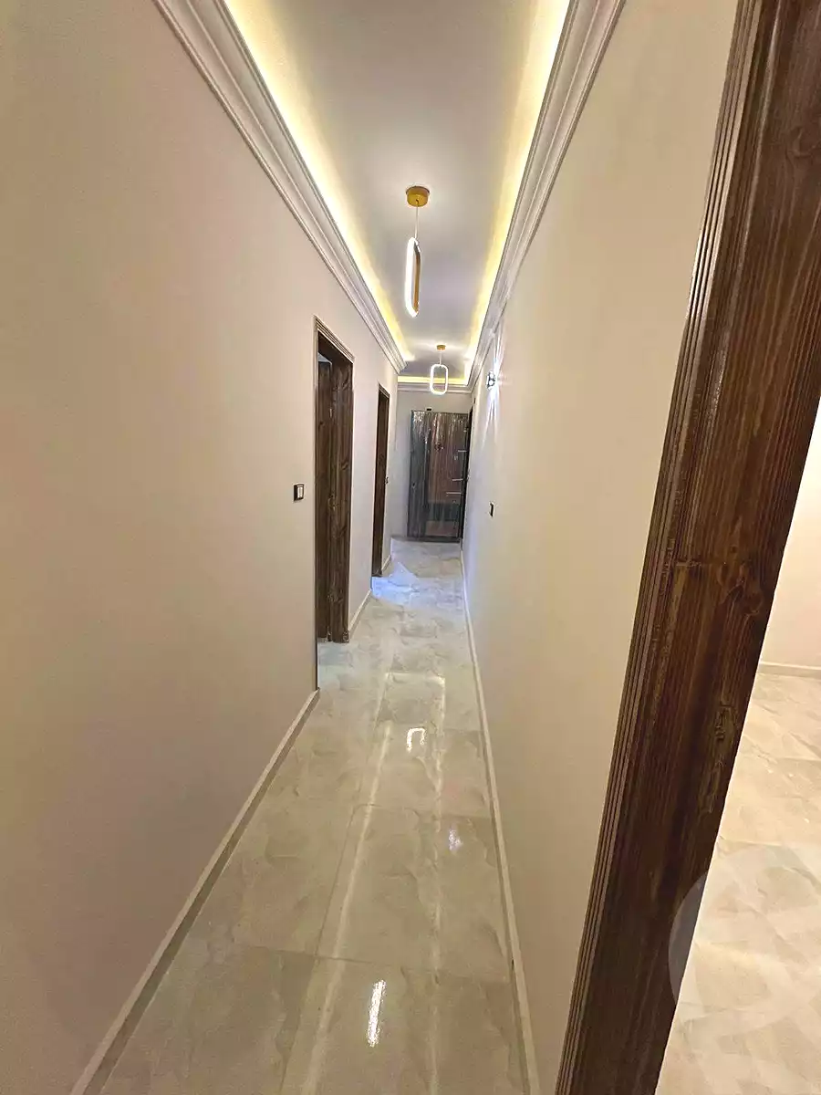 https://aqarmap.com.eg/ar/listing/7172312-for-sale-cairo-ain-shams-ahmed-esmat-st