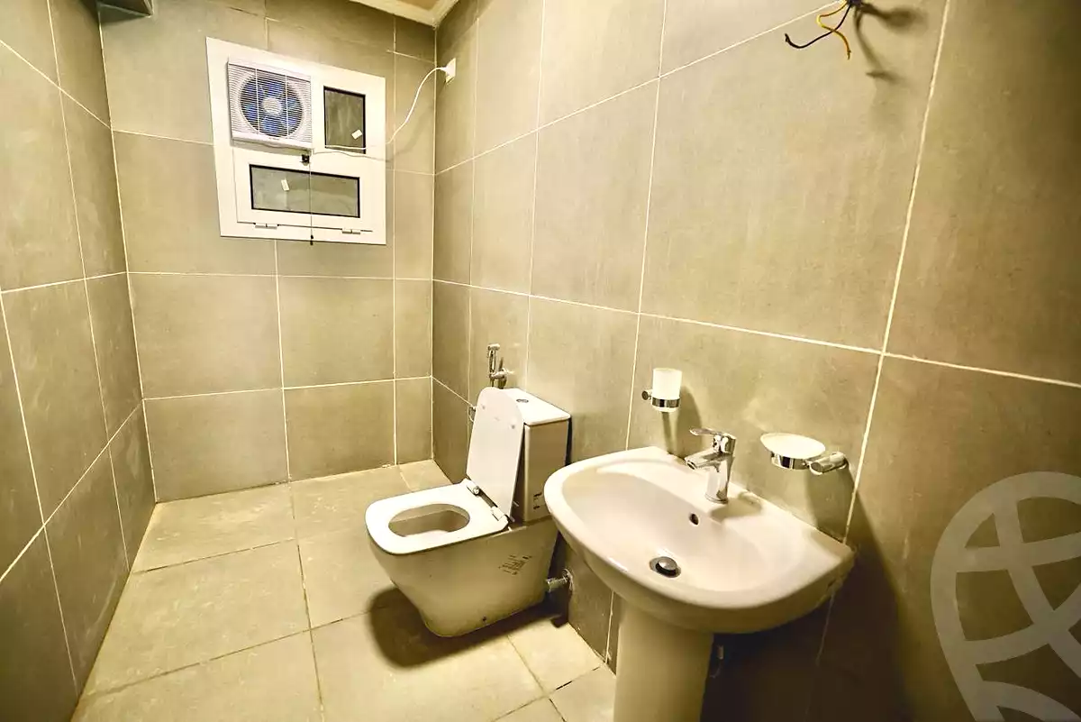 https://aqarmap.com.eg/ar/listing/7172434-for-sale-north-coast-resorts-direction-white-arabella