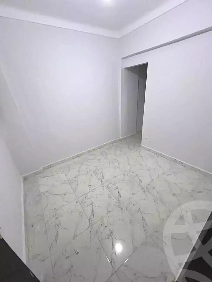 https://aqarmap.com.eg/en/listing/7172655-for-sale-alexandria-sydy-bshr-sydy-bshr-bhry-gamal-abd-el-nasir-st
