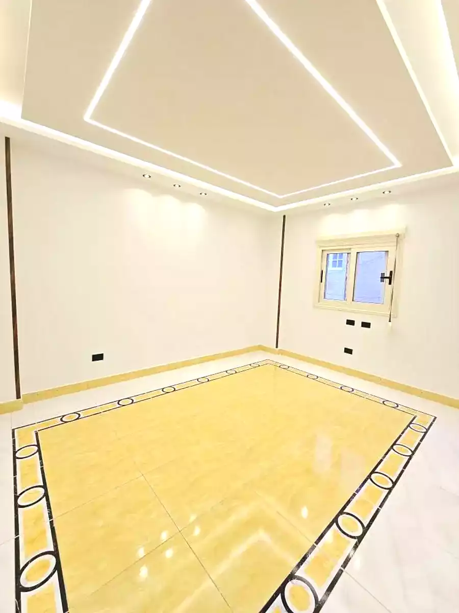 https://aqarmap.com.eg/en/listing/7172679-for-sale-alexandria-al-agamy-shataa-el-nakheel