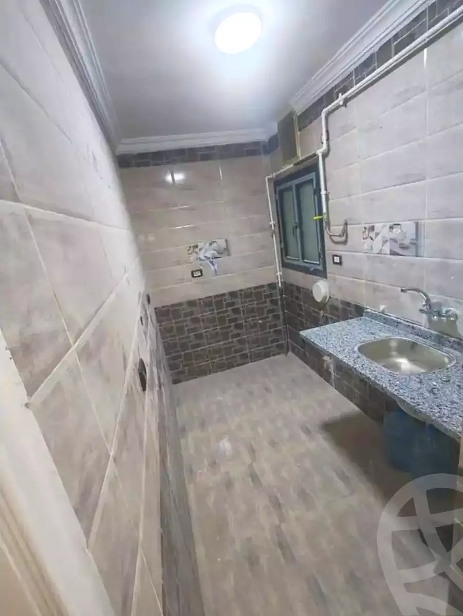 https://aqarmap.com.eg/ar/listing/7172685-for-sale-alexandria-al-agamy-el-hanouvel-gabir-hafez-st
